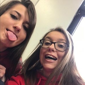 Meet your Posher, Melanie